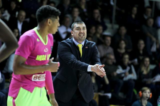 华体会体育官方-约基奇恩师空降金州 为培养怀斯曼勇士操碎了心